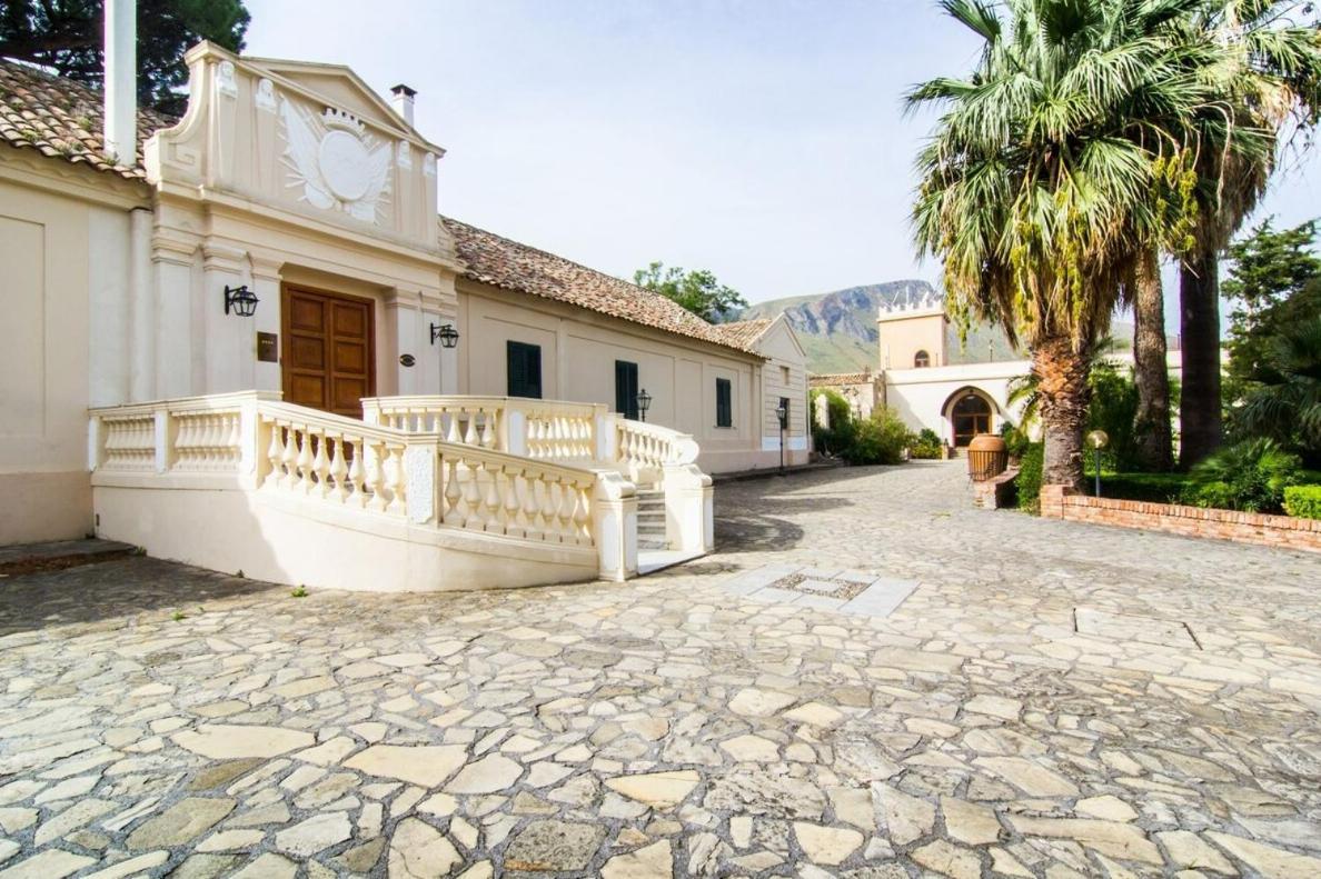 Ah Premium Borgo Torre Artale Trabia Exterior foto