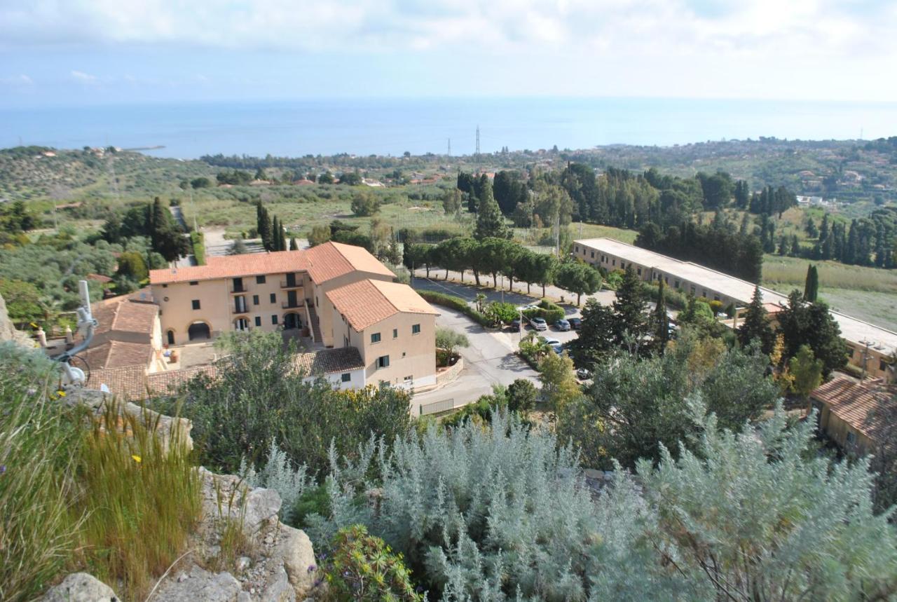 Ah Premium Borgo Torre Artale Trabia Exterior foto